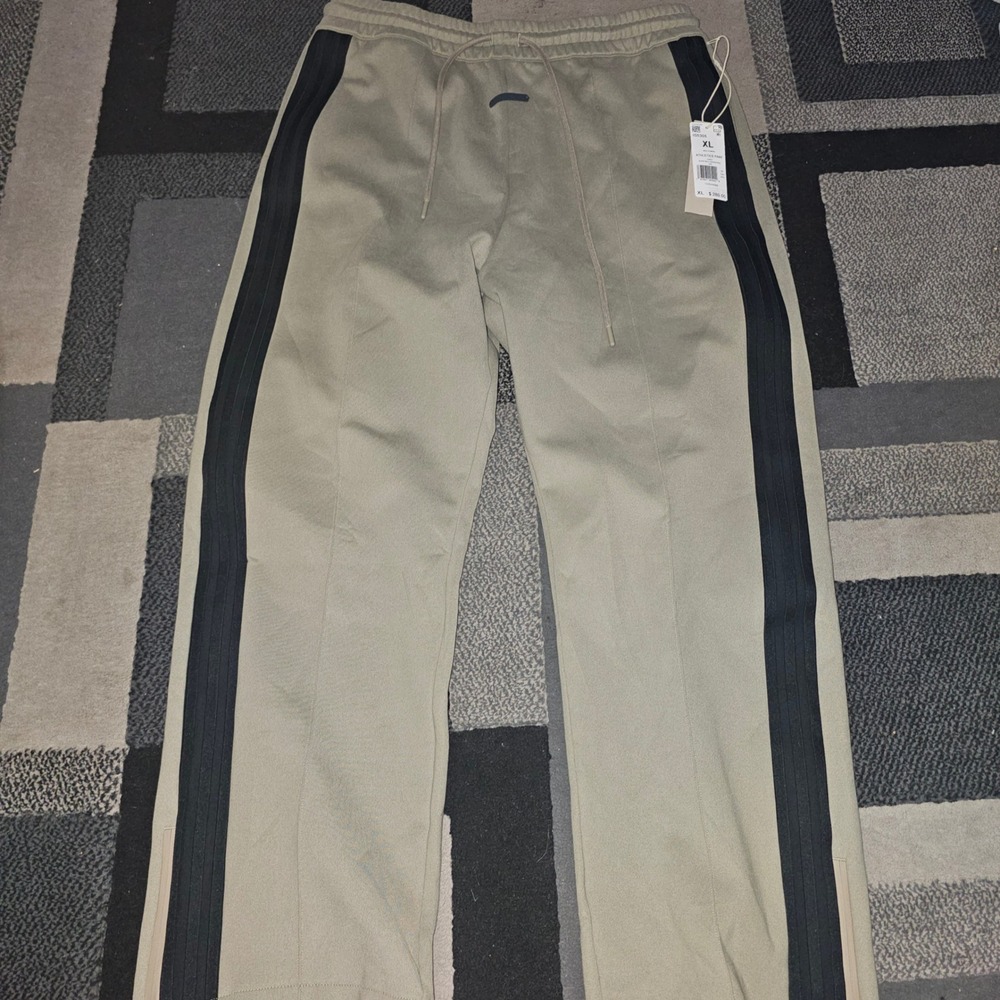 Adidas Fear of God Athletics Pants Mens XL Clay New With Tags IS5305